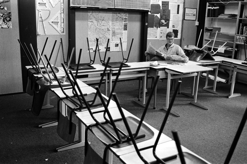 Lege klas van Scholengemeenschap CentrumOud-West, Bestanddeelnr 932-3994