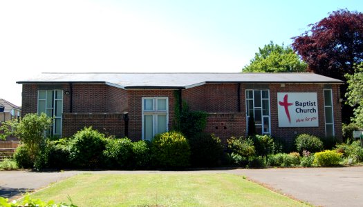 Leigh Park Baptist Church, Stockheath Road, Leigh Park (May 2019) (3)