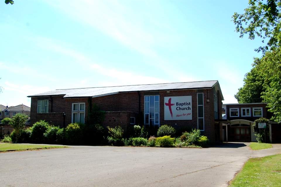 Leigh Park Baptist Church, Stockheath Road, Leigh Park (May 2019) (6)