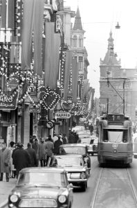 Leidsestraat reeds versierd, Bestanddeelnr 918-8422