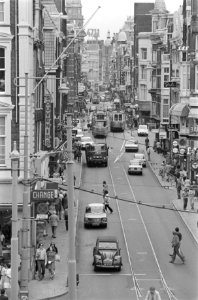 Leidsestraat met verkeer, Amsterdam en Leidseplein, Bestanddeelnr 924-7335