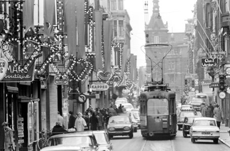 Leidsestraat reeds versierd, Bestanddeelnr 918-8423