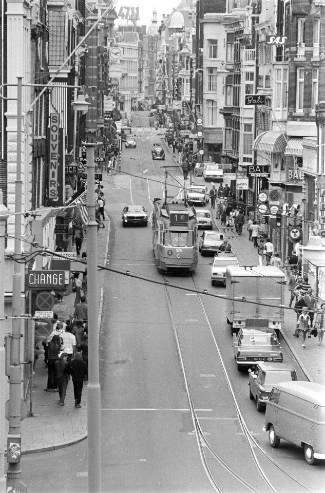Leidsestraat met verkeer, Amsterdam en Leidseplein, Bestanddeelnr 924-7336