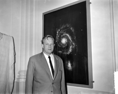 Leidse Sterrenwacht bestaat 12 mei a.s. 100 jaar. directeur Leidse Sterrenwacht , Bestanddeelnr 912-4542