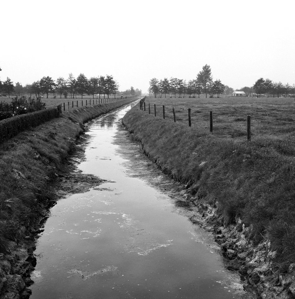 Leiding 9 nabij Vellerweg, Meulunterense beek, Bestanddeelnr 162-0460