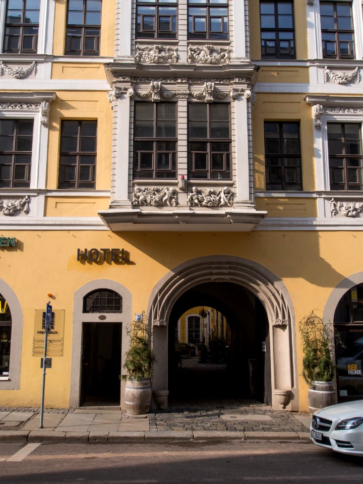 Leipzig Fregehaus Nr P3080157 mit E-M5 SHoppe2016
