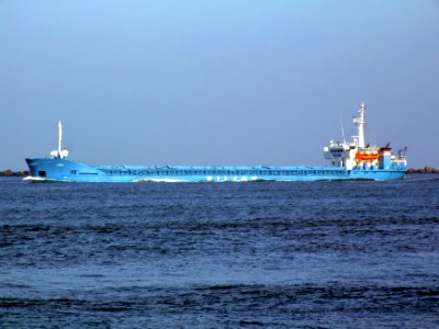 Leiro leaving Port of Rotterdam