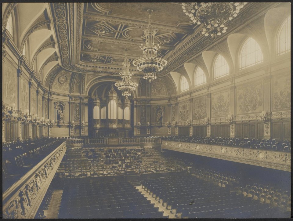 Leipzig. De groote concertzaal in het Gewandhaus, Bestanddeelnr 158-2373