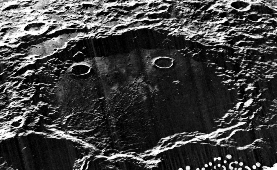 Leibnitz crater 5065 med