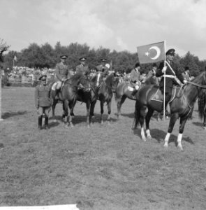 Laatste dag CHIO winnende Turkse ploeg, Bestanddeelnr 911-4862