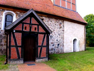 Laaslich Dorfkirche 4