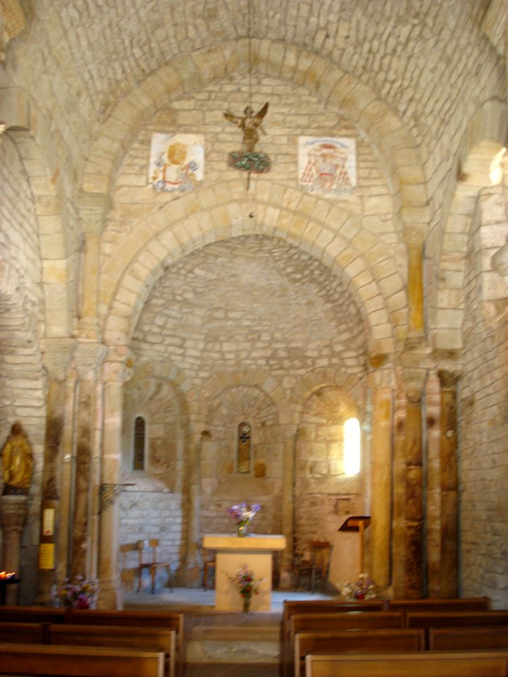 La Garde-Guérin, intérieur de l'église