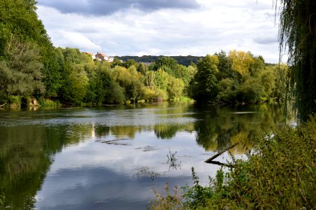 La Meuse between Montcy-Saint-Pierre and Montcy-Notre-Dame