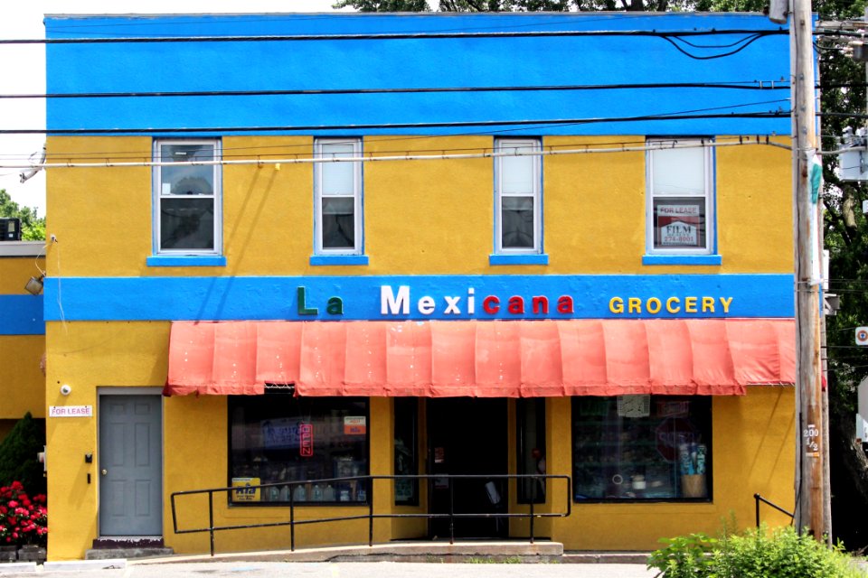 La Mexicana Grocery