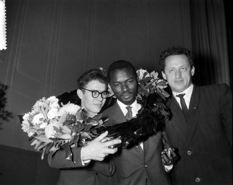 Laatste ronde dammen in het concertgebouw te Haarlem v.l.n.r. Tsjegolev, Baba Sy, Bestanddeelnr 911-7645