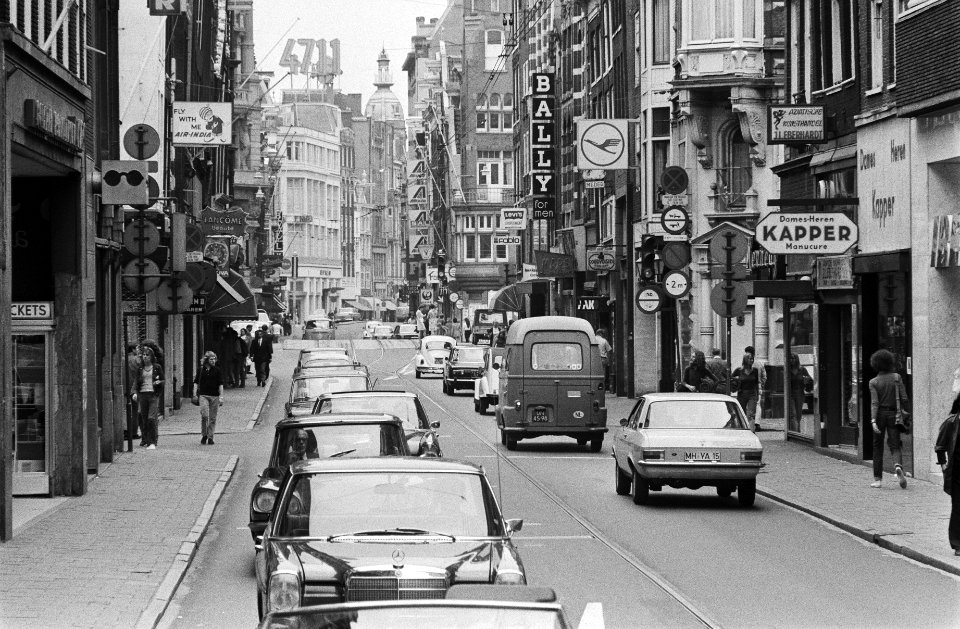 Laatste dag verkeer in Leidsestraat Amsterdam, Bestanddeelnr 924-7647