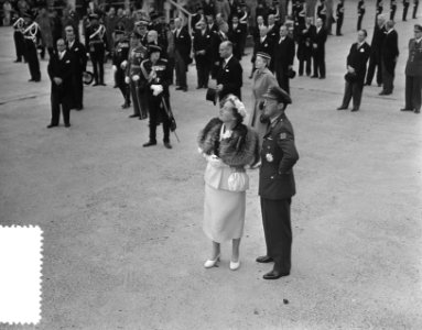 Laatste dag staatsbezoek Franse president Coty aan Nederland. Vertrek en afschei, Bestanddeelnr 906-6213