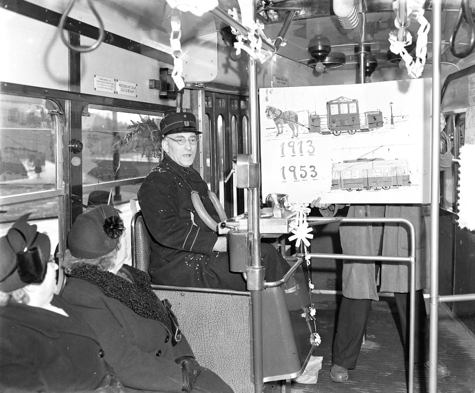 Laatste rit op lijn 4 conducteur Frans Damman, Bestanddeelnr 906-2158