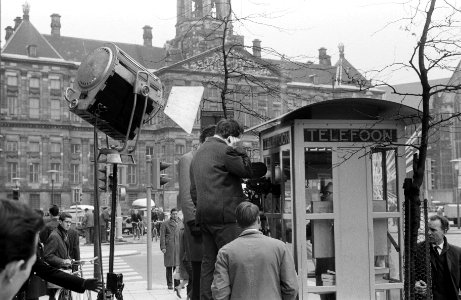 Laatste opnamen van de film Warffum, 220562 werktitel Hier doorknippen va, Bestanddeelnr 913-7799