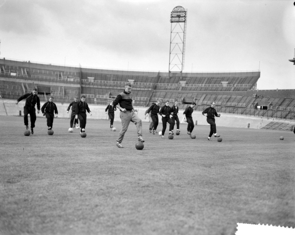 Laatste training Nederlands elftal voor wedstrijd Oost-Duitsland, Bestanddeelnr 912-4711