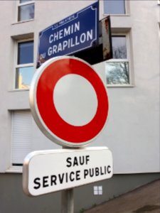 La Mulatière - Chemin du Grapillon - Plaque et panneaux