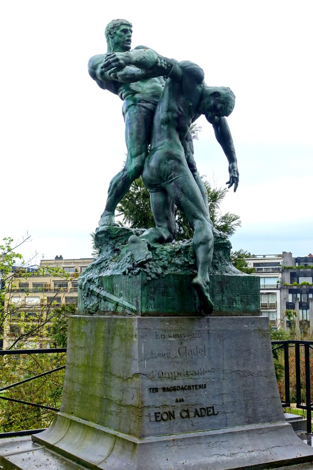 La Mort d'Ompdrailles by Charles Van der Stappen - Brussels, Belgium - DSC06675