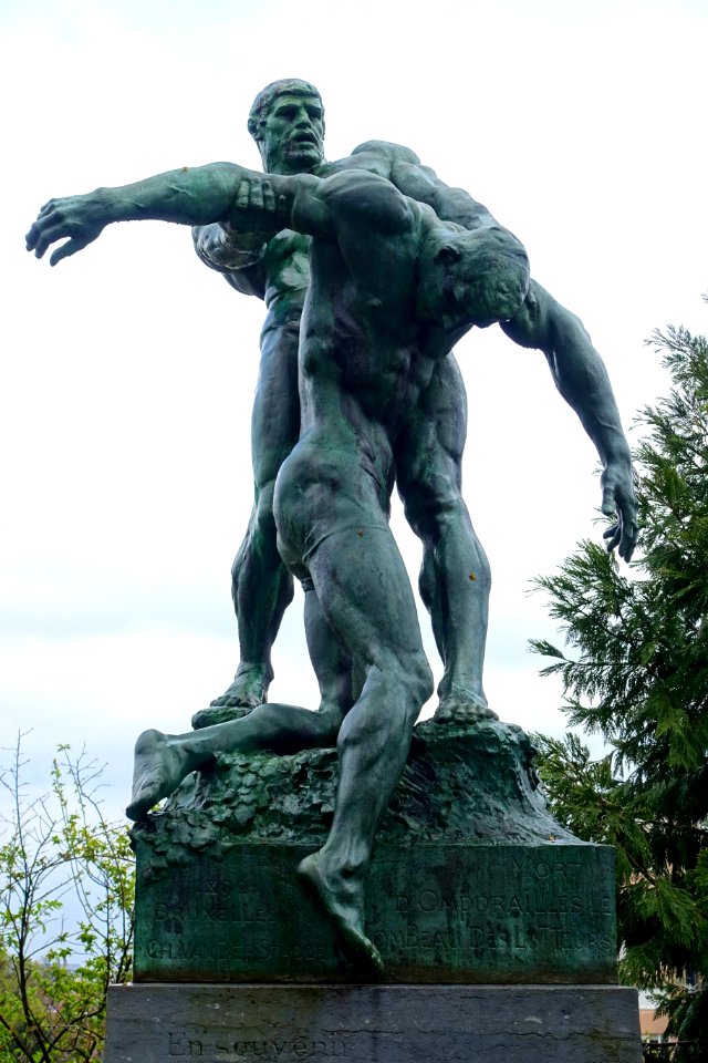 La Mort d'Ompdrailles by Charles Van der Stappen - Brussels, Belgium - DSC06671
