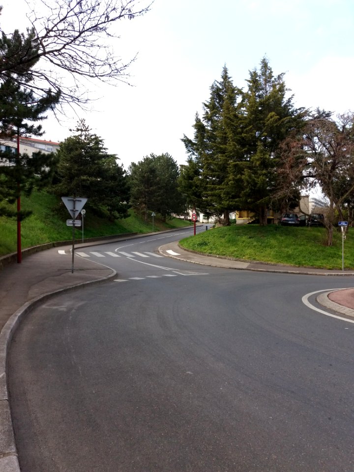 La Mulatière - Avenue Laurent Bonnevay - Depuis le chemin de Fontanières