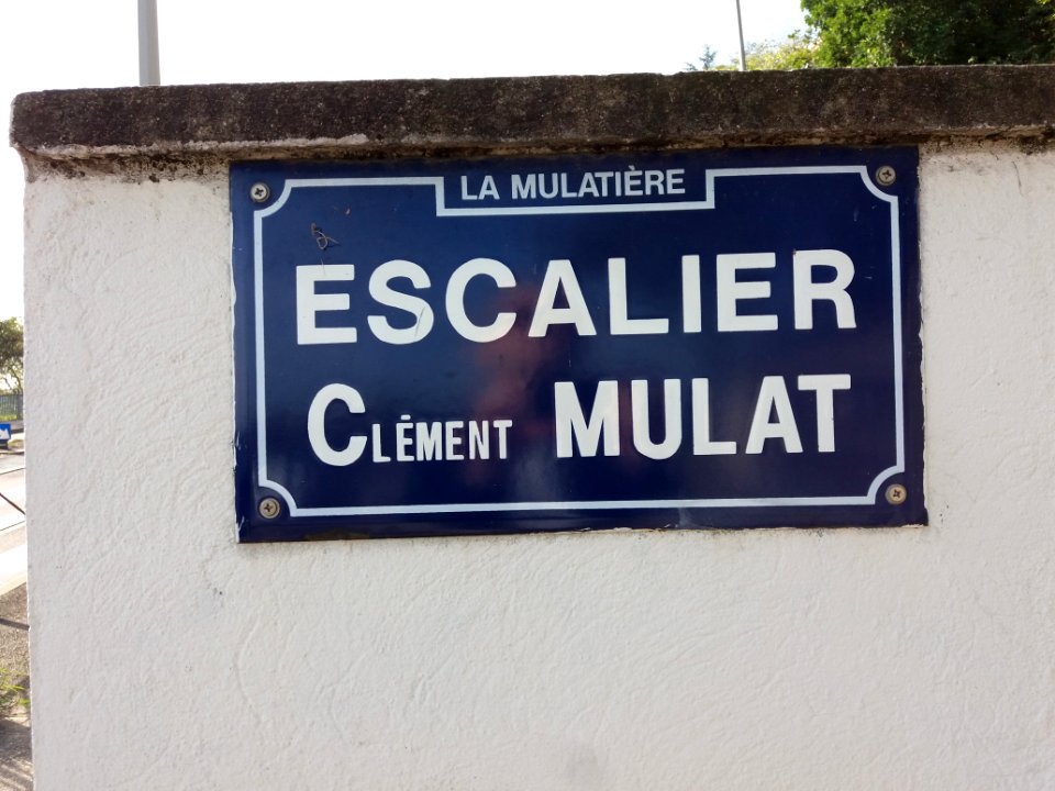 La Mulatière - Escalier Clément Mulat, plaque