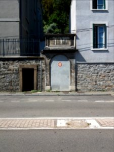 La Mulatière - Quai Jean-Jacques Rousseau - Porte condamnée