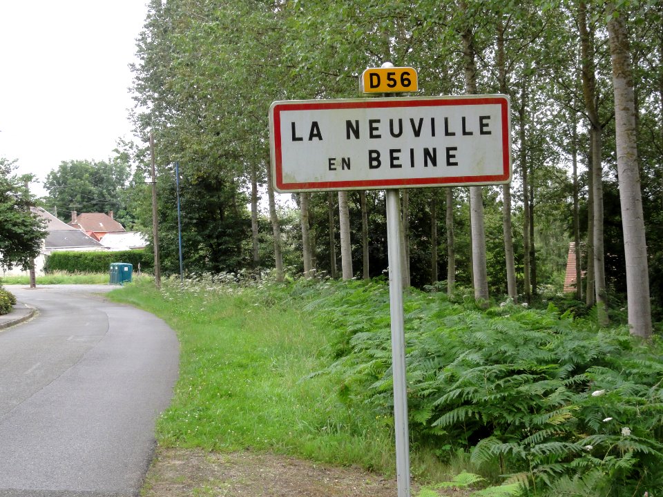 La Neuville-en-Beine (Aisne) city limit sign