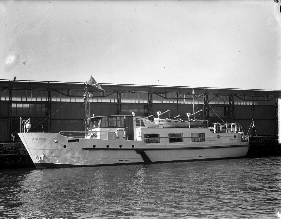 La Nunette (familie Herfurst) lijn Amsterdam - Bazel, Bestanddeelnr 904-0286