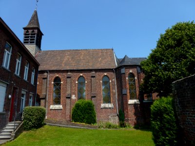 La Neuville (Nord, Fr) église 02