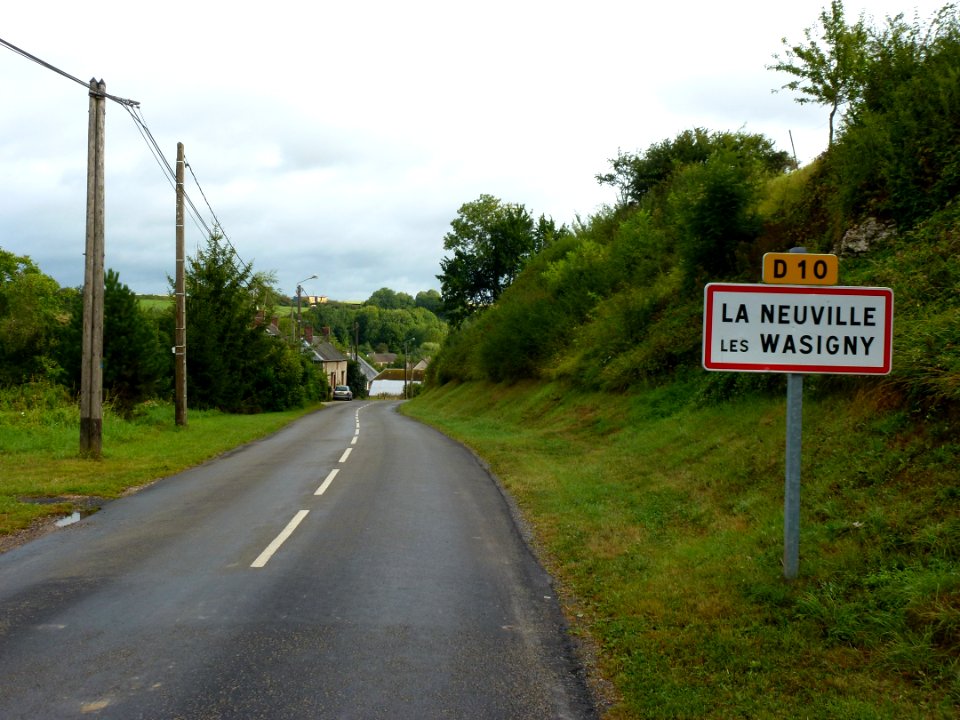 La Neuville-lès-Wasigny (Ardennes) city limit sign