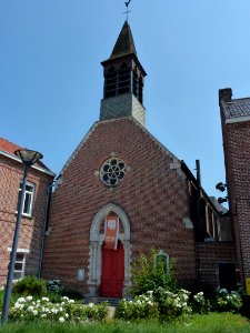 La Neuville (Nord, Fr) église 01