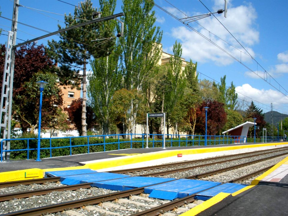La Puebla de Arganzón - Apeadero de Adif