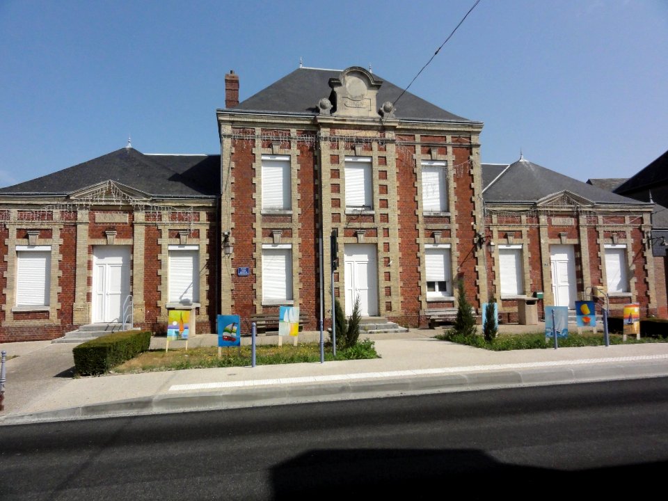La Frénaye (Seine-Mar.) mairie-école