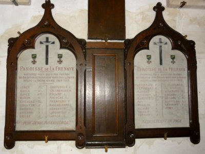 La Frénaye (Seine-Mar.) église, mémorial morts pour la France (02)