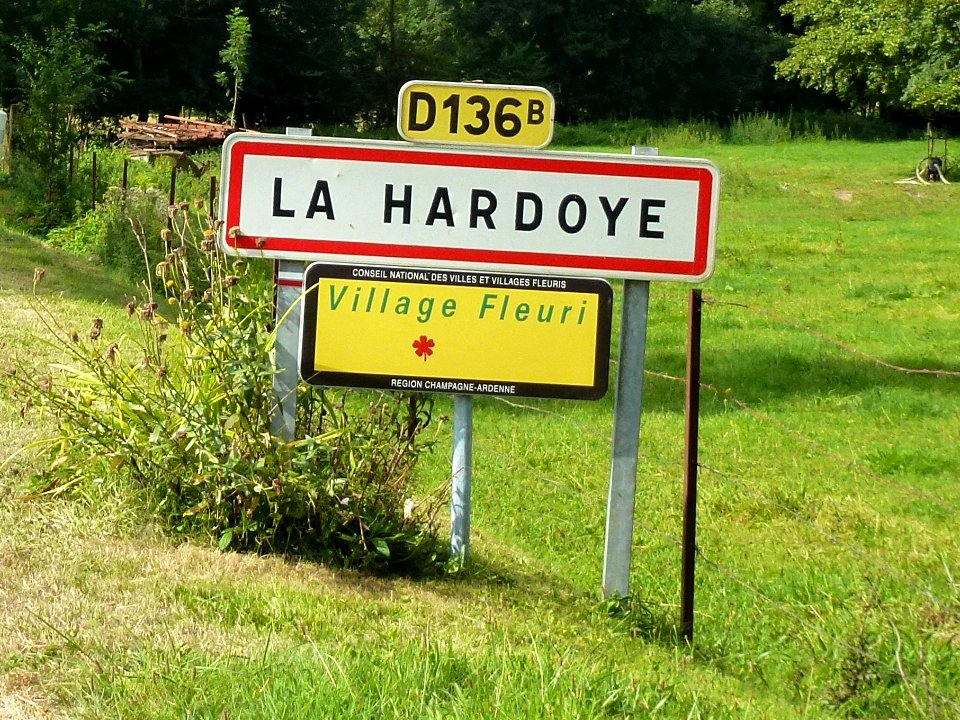 La Hardoye-FR-08-panneau d'agglomération