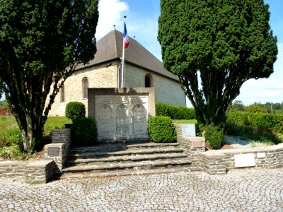 La Horgne (Ardennes) memorial des Spahis (2)