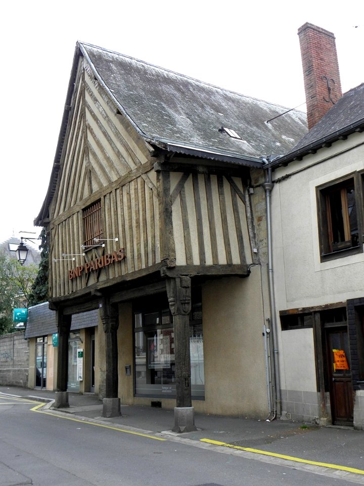 La Guerche-de-Bretagne (35) Rue de Nantes N°34