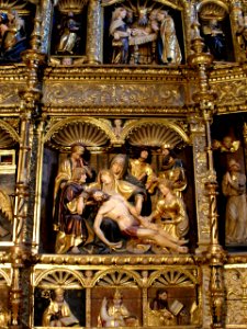 La Puebla de Arganzon - Nuestra Señora de la Asuncion, retablo mayor 03