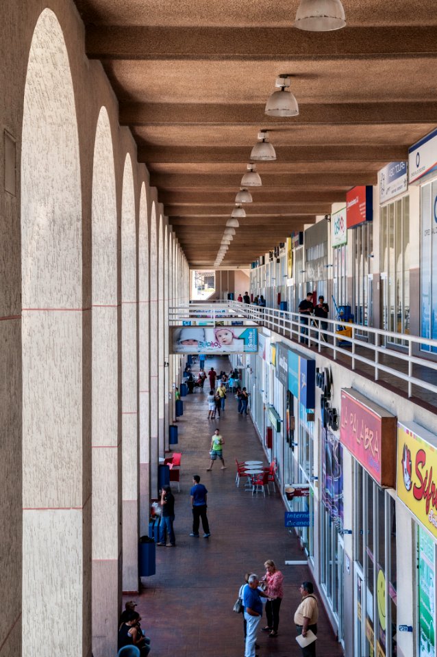 La Redoma, centro comercial en Los Robles