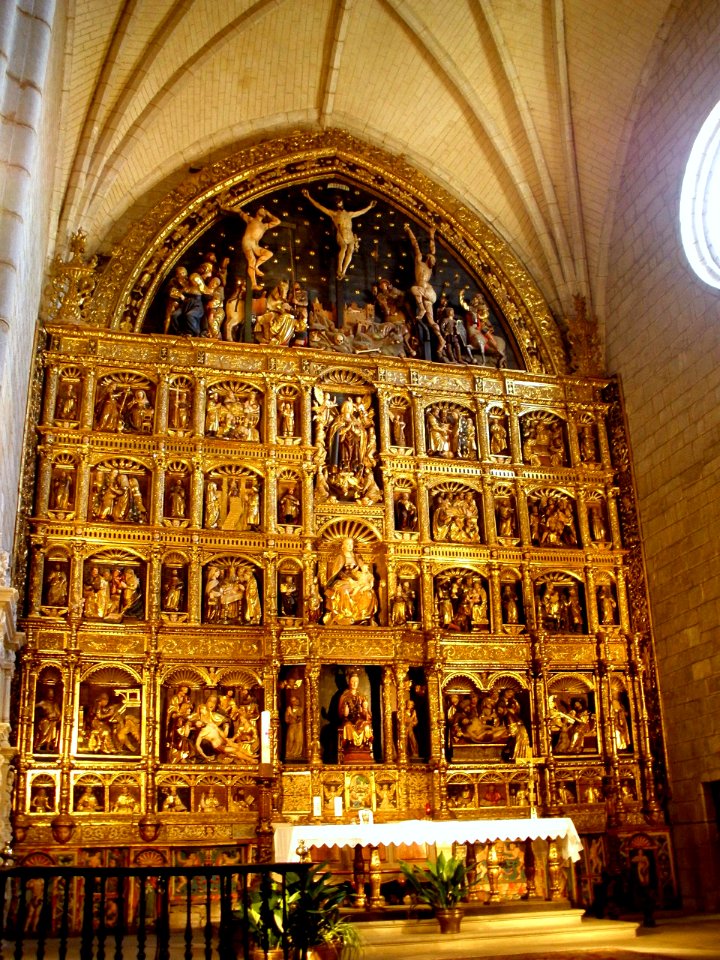 La Puebla de Arganzon - Nuestra Señora de la Asuncion, retablo mayor 06