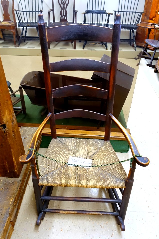 Ladder-back chair, New England, c. 1780-1790 - Dedham Historical Society - Dedham Massachusetts - DSC04199