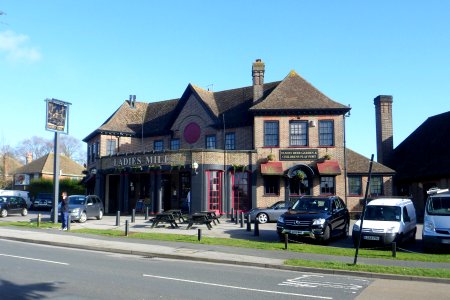 Ladies Mile Inn, Ladies Mile Road, Patcham (February 2014) (1)