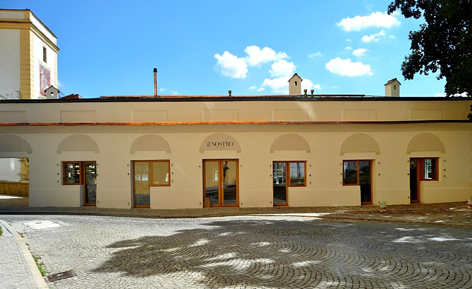Ladenzeile Gottfried-Schäffer-Straße