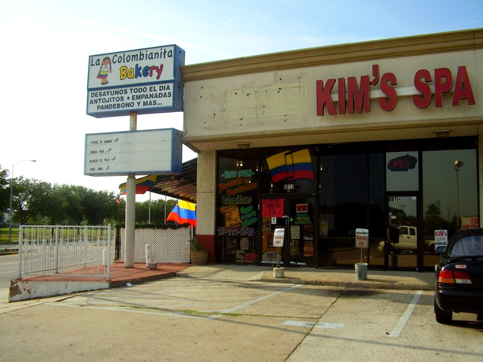 LaColombianitaBakeryHoustonTX