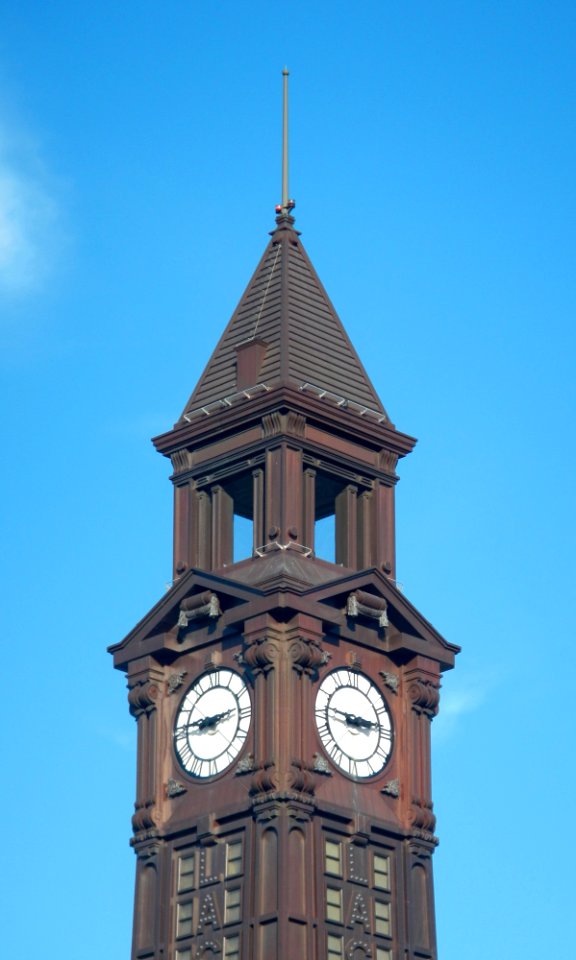 Lackawana clocktower zoom sun jeh