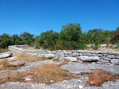 Labeaume - Site des dolmens de Ranc de Figère - 04